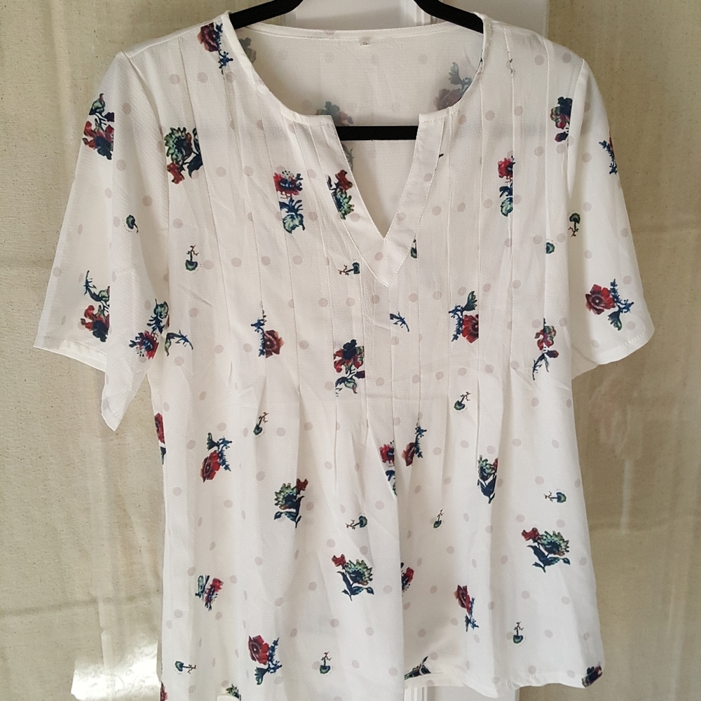 White floral casual blouse